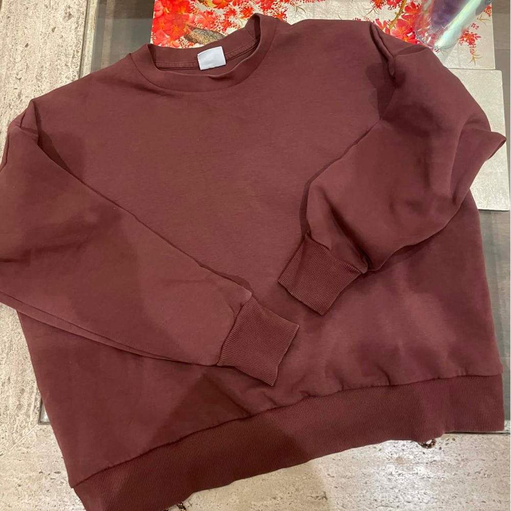 Gymshark Women's Sweater in Burgundy